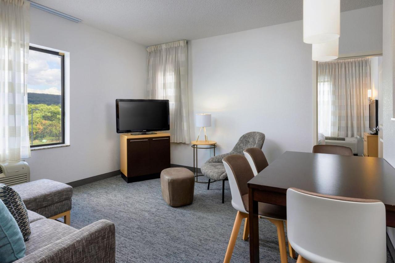 Towneplace Suites By Marriott York Exterior foto