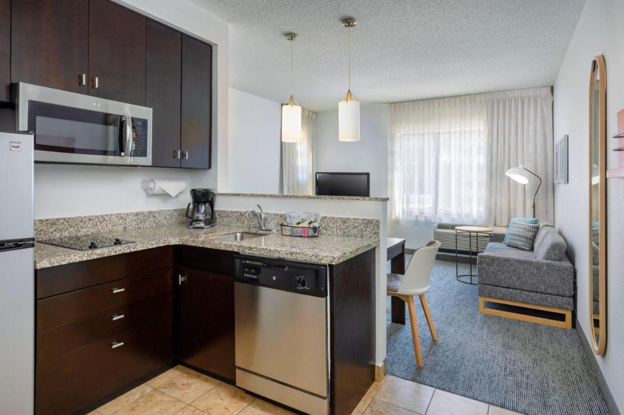 Towneplace Suites By Marriott York Exterior foto