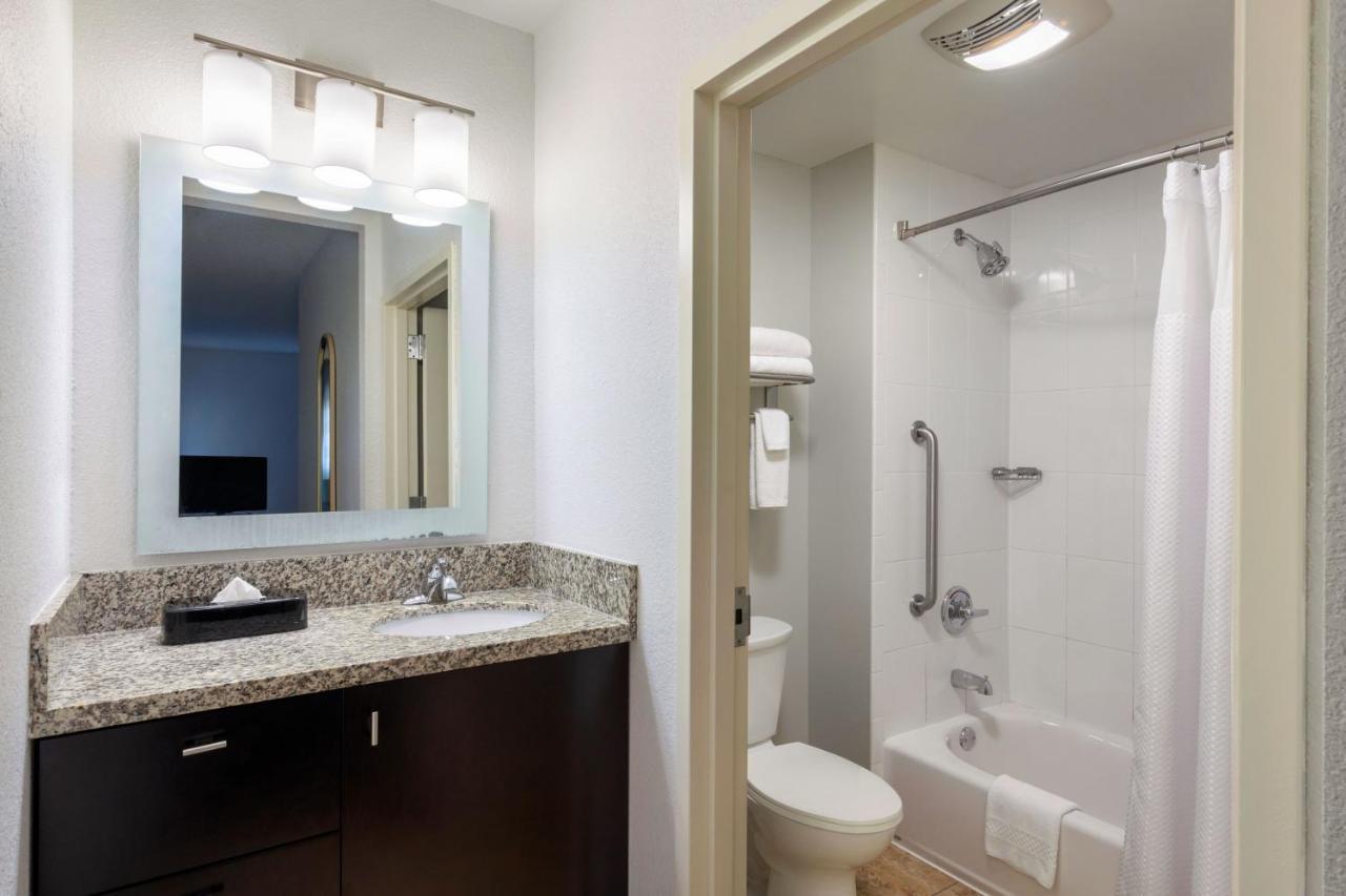 Towneplace Suites By Marriott York Exterior foto